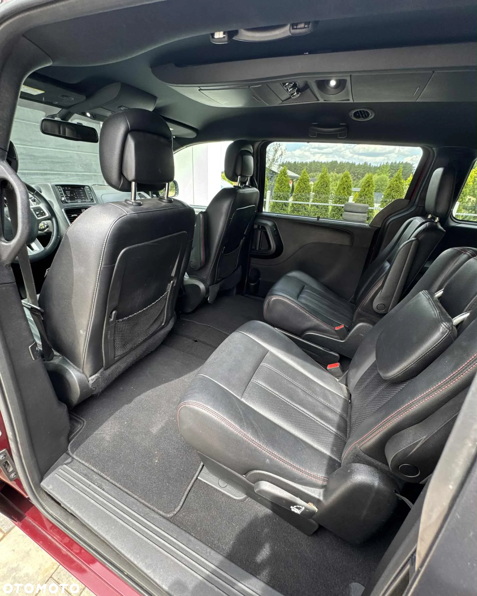 Dodge Grand Caravan - 18