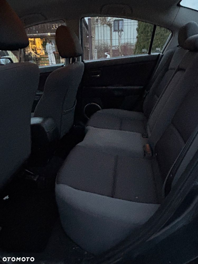 Mazda 3 - 6