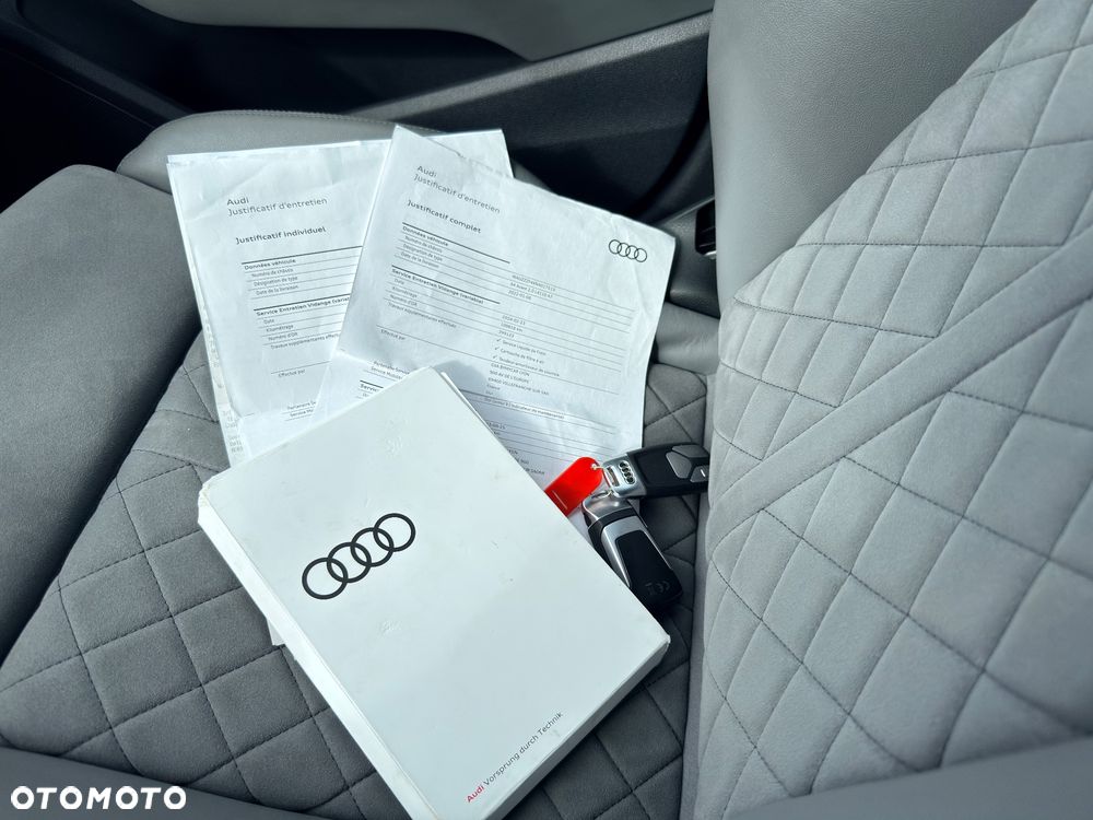 Audi A4 Avant 35 TFSI S tronic S line - 33