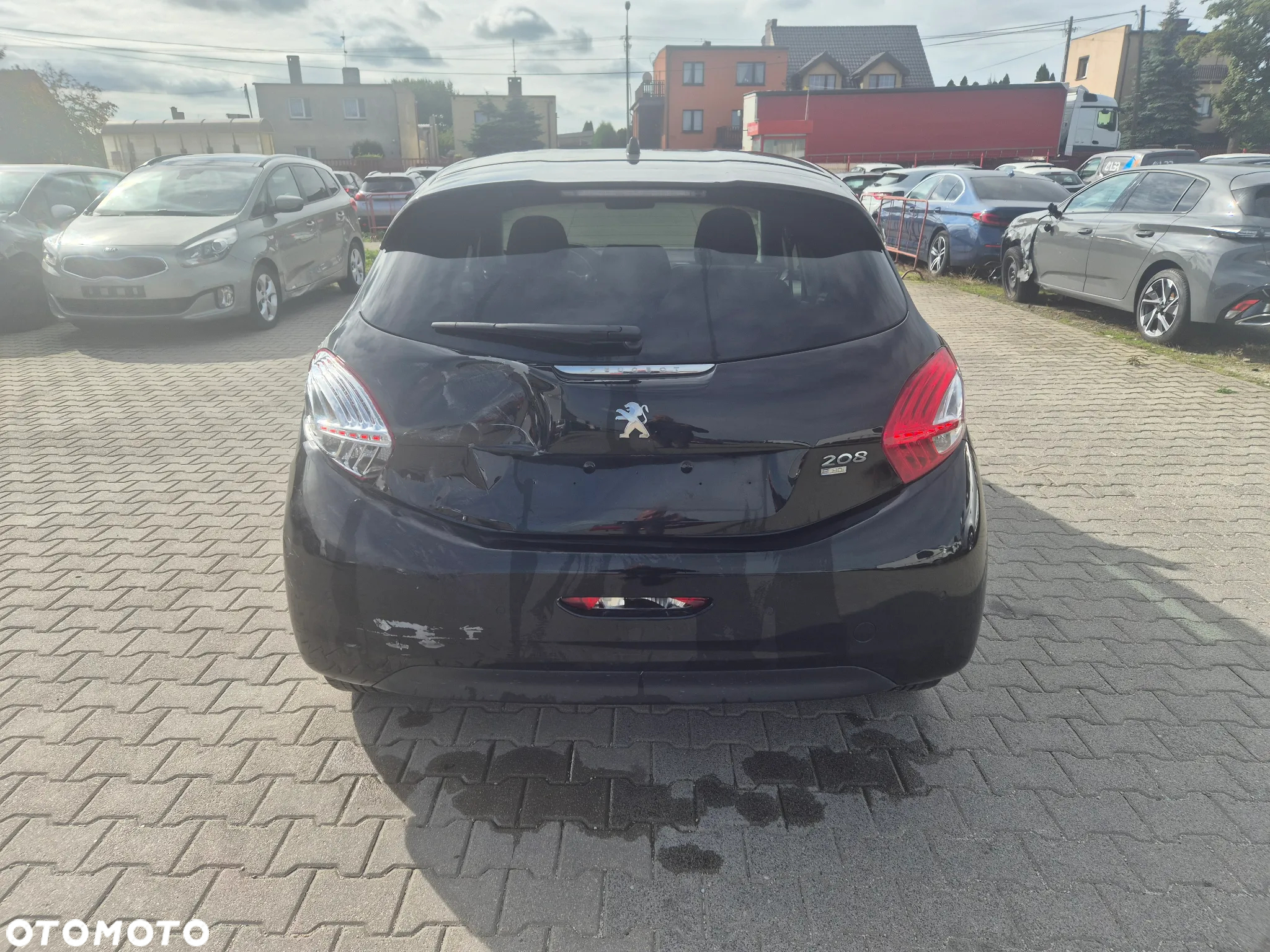 Peugeot 208 1.6 e-HDi Allure STT - 8