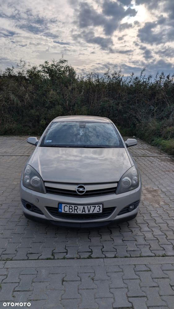 Opel Astra 2005 photo 3