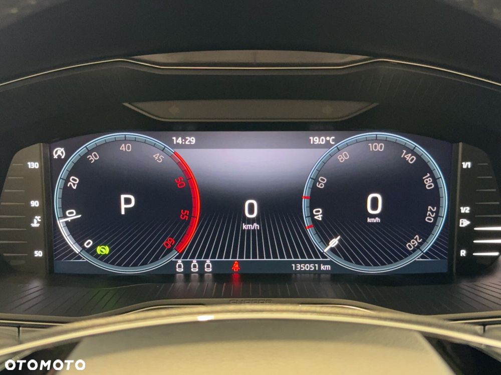 Skoda Superb 2.0 TDI SCR Ambition DSG - 23