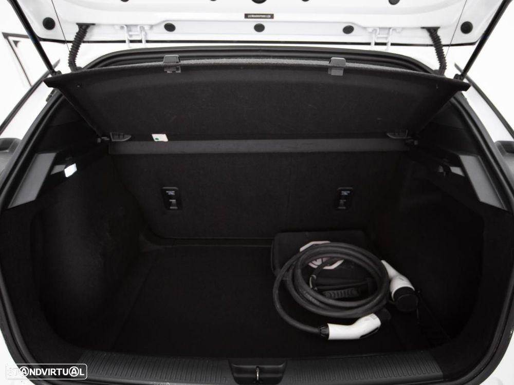 MG MG4 51 kWh Standard - 12