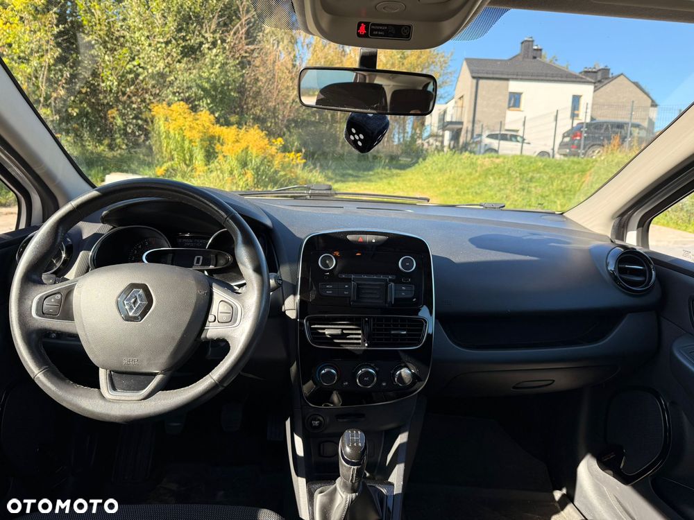 Renault Clio 1.2 16V Life - 8