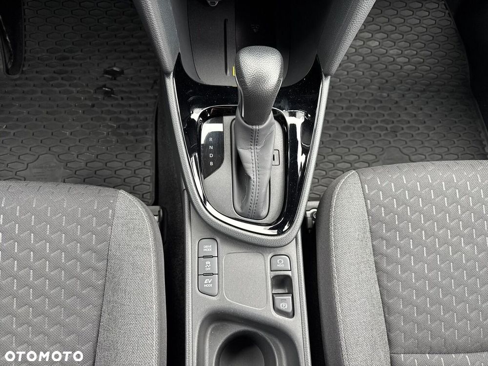 Toyota Yaris Cross Hybrid 1.5 Style - 31