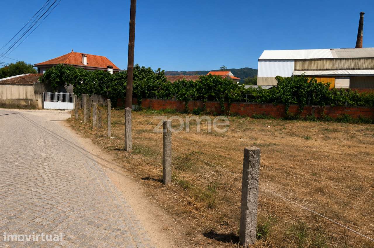 Terreno com 965.200 m² a 5 minutos do centro de Chaves - Grande imagem: 3/5