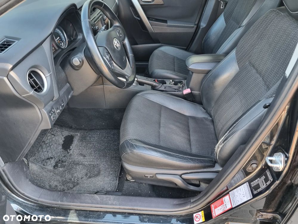 Toyota Auris 1.8 HSD Prestige NAVI - 10