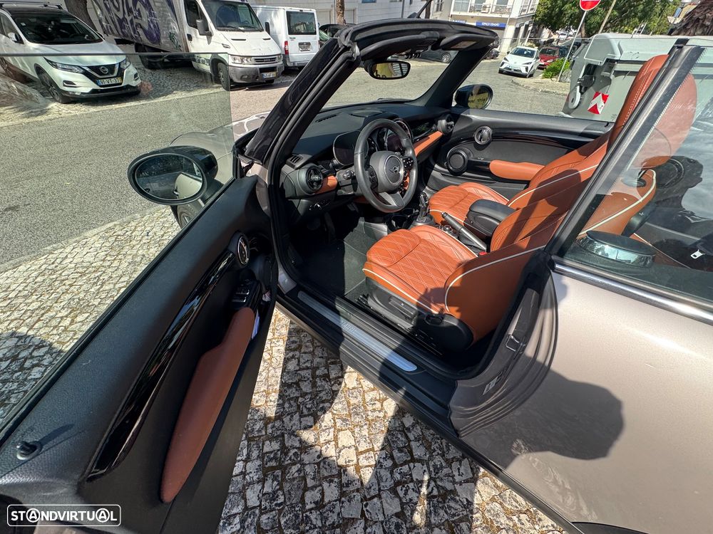 MINI Cabrio Cooper Yours Auto - 11