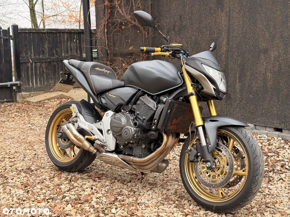 Honda Hornet - 2