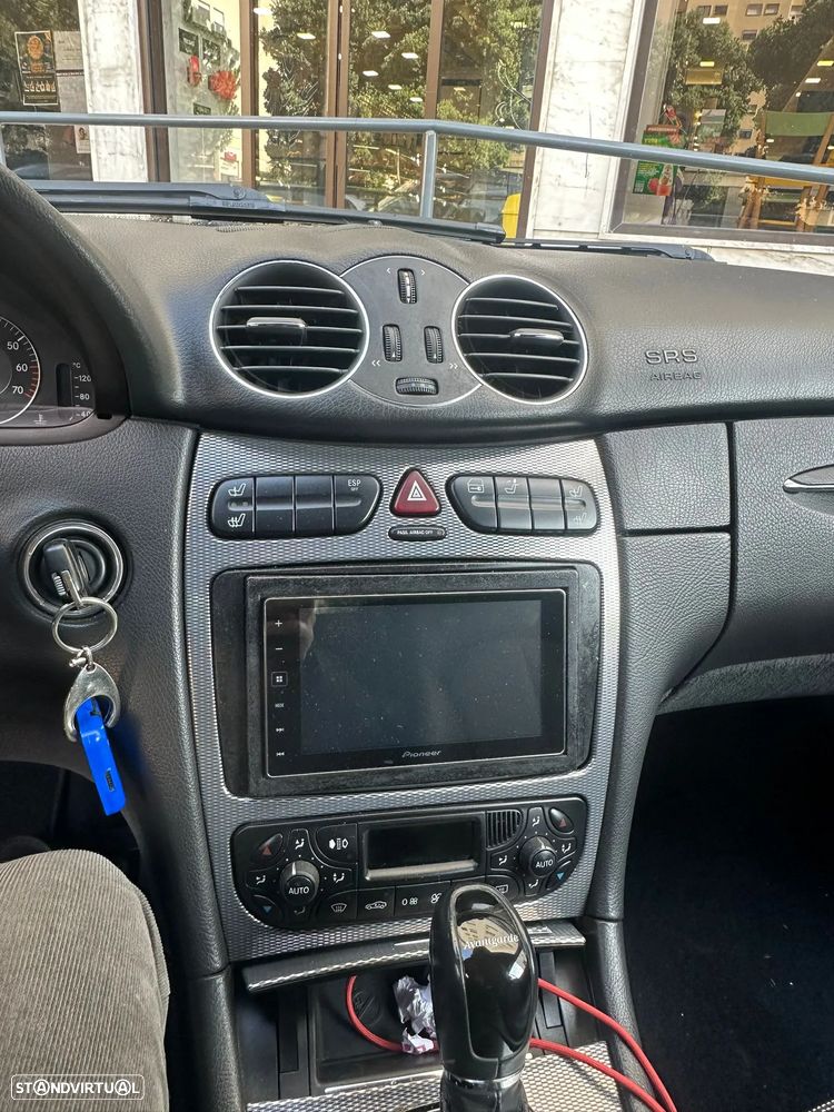 Mercedes-Benz CLK 200 Kompressor Auto Avantgarde - 10