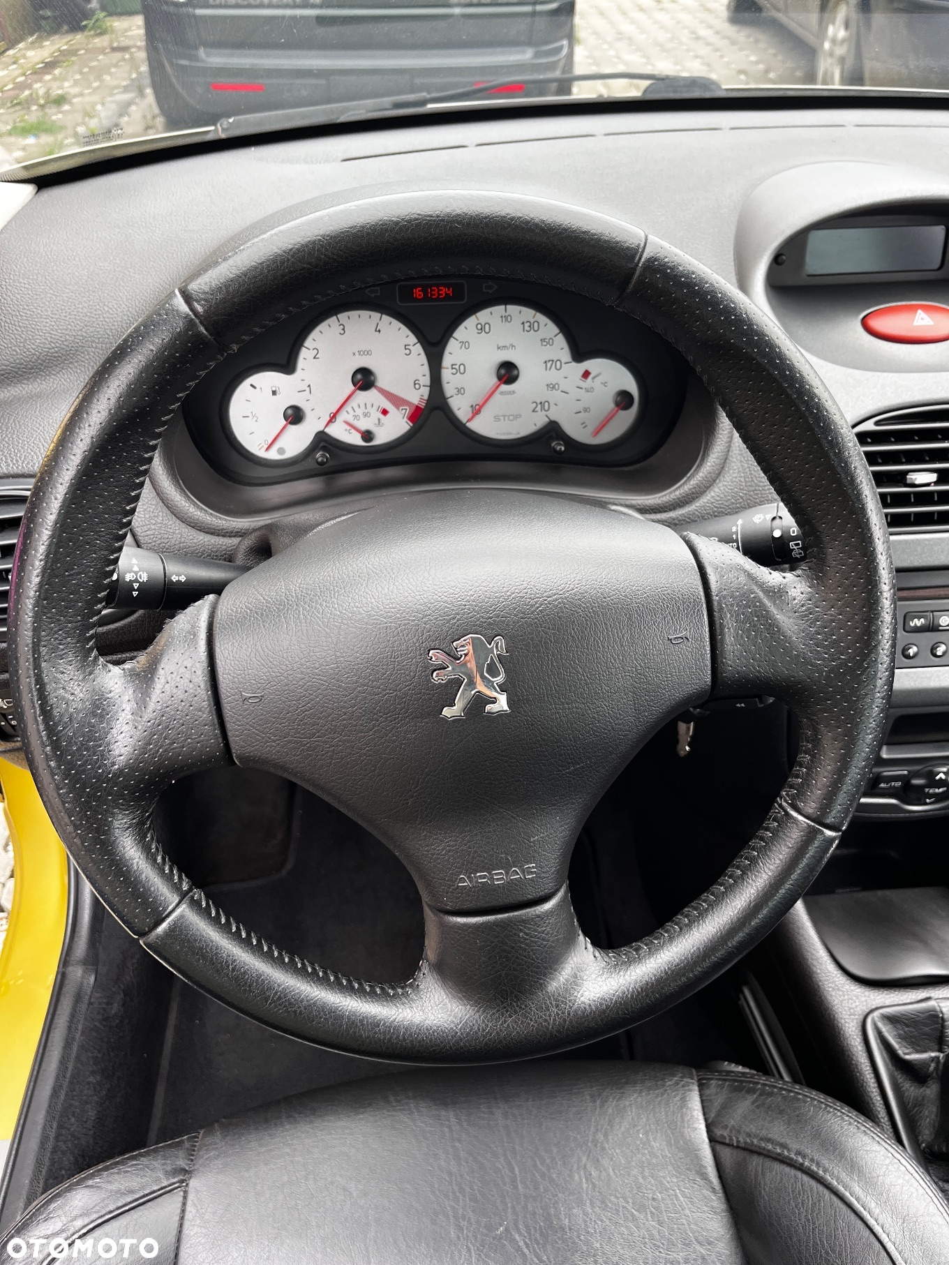 Peugeot 206 2.0 S16 - 16