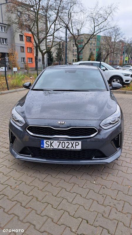 Kia ProCeed - 2