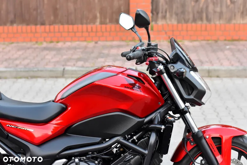 Honda NC - 8