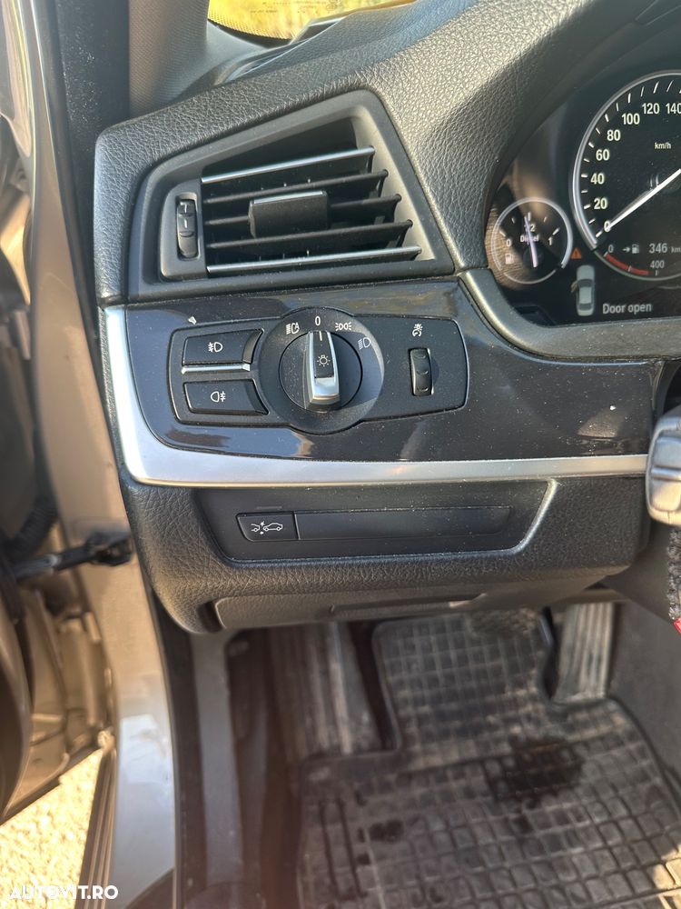 BMW Seria 5 525d xDrive Aut. - 9