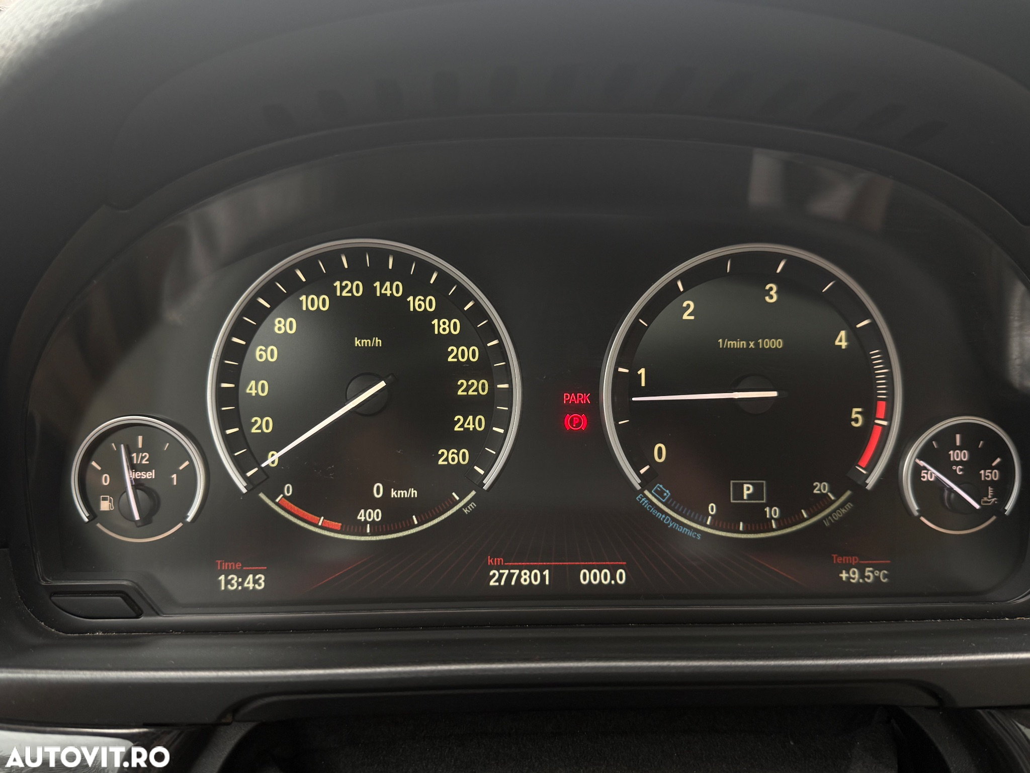 BMW Seria 5 530d xDrive - 11