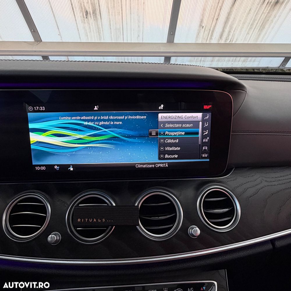 Mercedes-Benz E 300 de 9G-TRONIC - 21