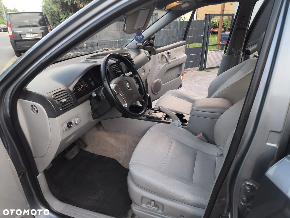 Kia Sorento - 16