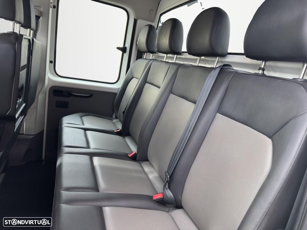 VW Crafter 35 CCb Dpl L4 2.0TDI Diant - 13