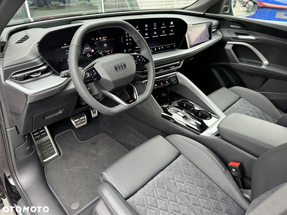 Audi Q5 Sportback - 13