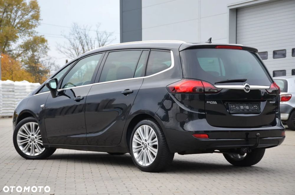 Opel Zafira ver-1-4-t-elite - 10