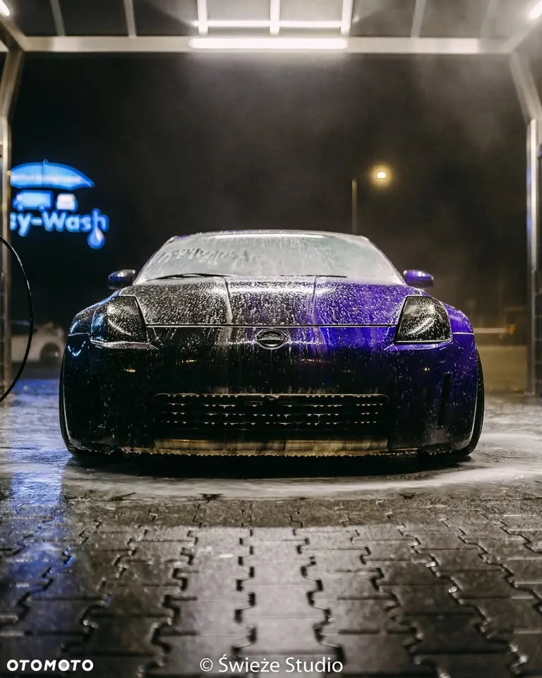 Nissan 350 Z - 7
