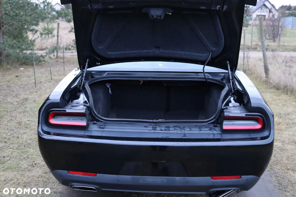 Dodge Challenger 3.6 GT AWD - 18