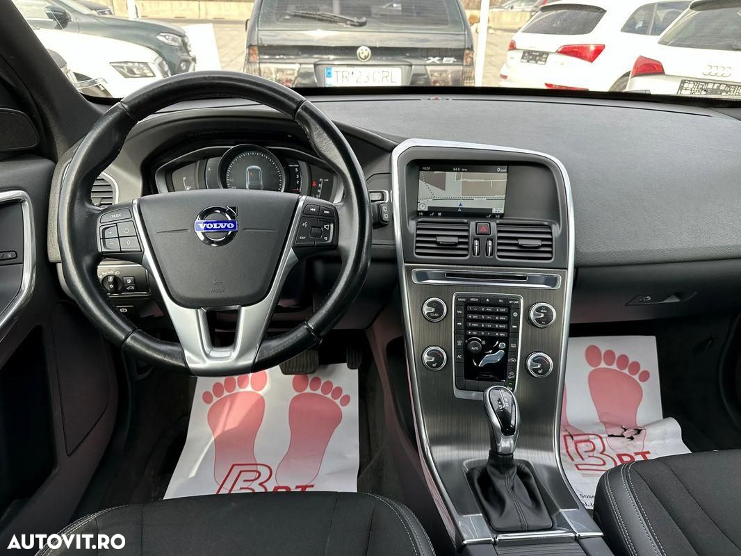 Volvo XC 60 - 8