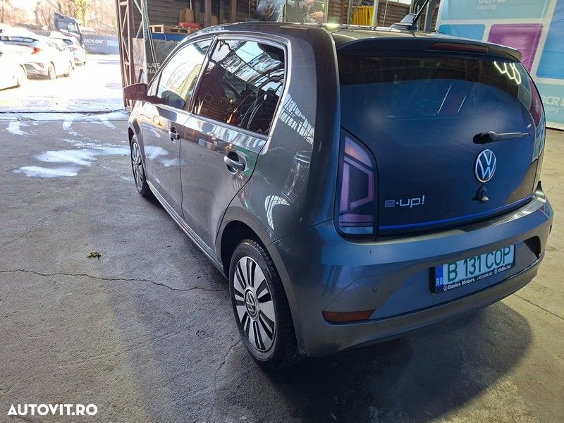 Volkswagen up! - 5