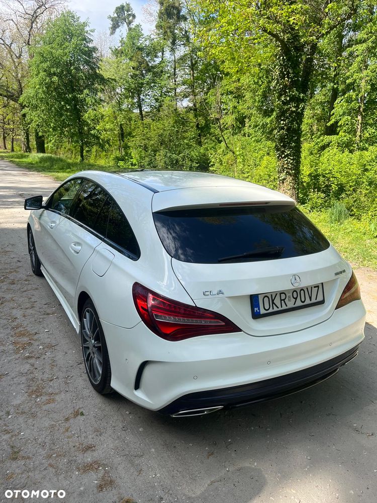 Mercedes-Benz CLA 200 d 7G-DCT AMG Line - 13