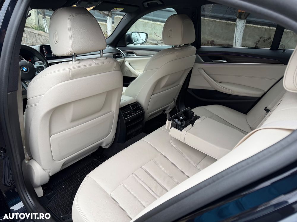 BMW Seria 5 520d xDrive Aut. M Sport Edition - 9