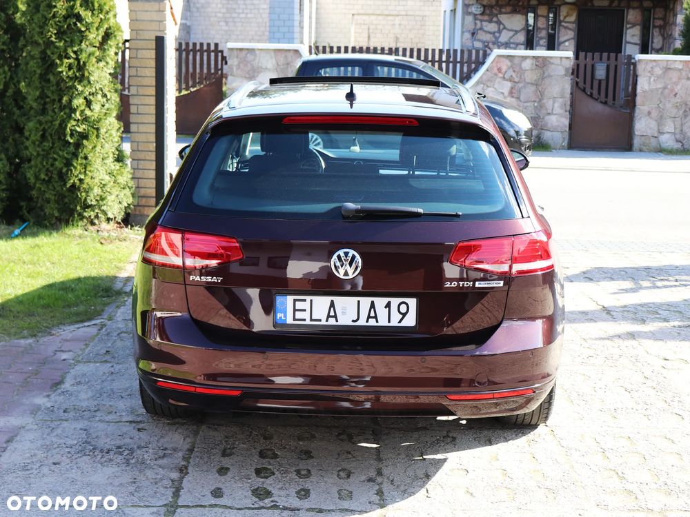 Volkswagen Passat 2.0 TDI SCR DSG Comfortline - 12