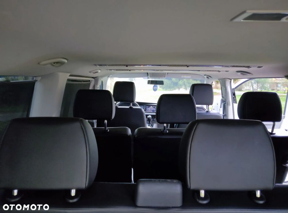 Volkswagen Caravelle 2.0 TDI L2 Highline 4Motion DSG - 11