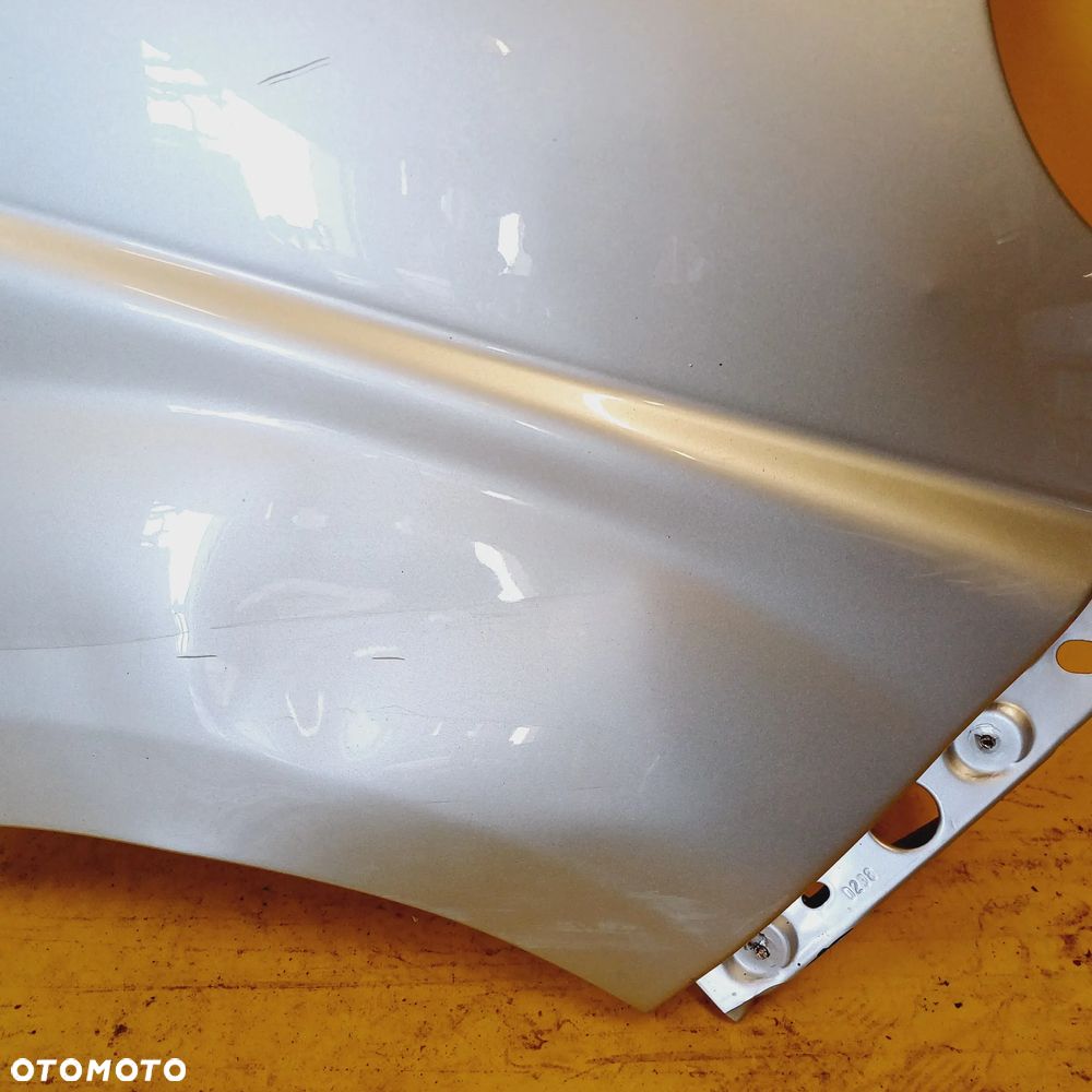 BŁOTNIK PRAWY PRZÓD PRZEDNI OPEL VIVARO LIFT LAK. 1F05 NR100 - 5