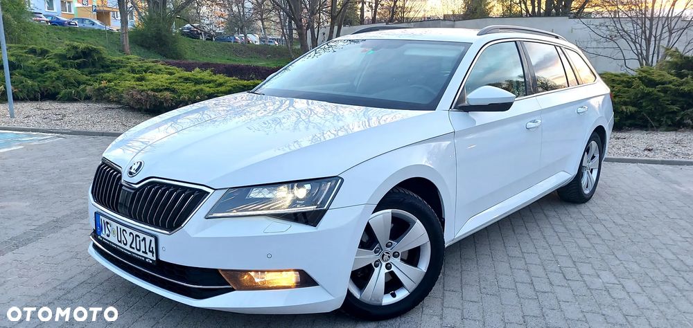 Skoda Superb 2.0 TDI Style - 9