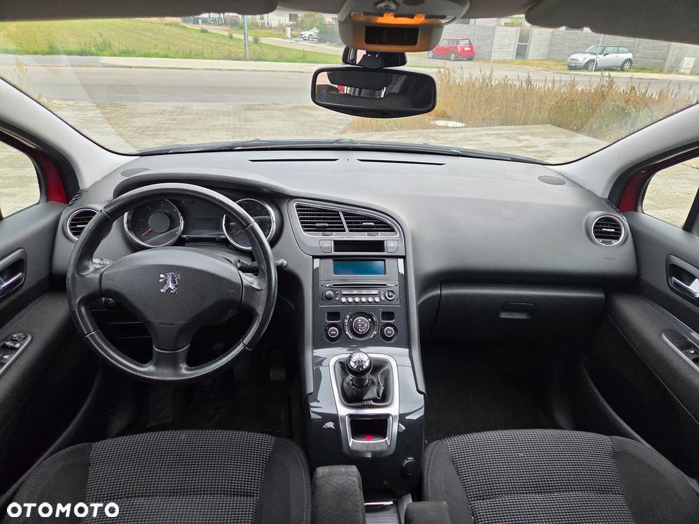 Peugeot 5008 - 14