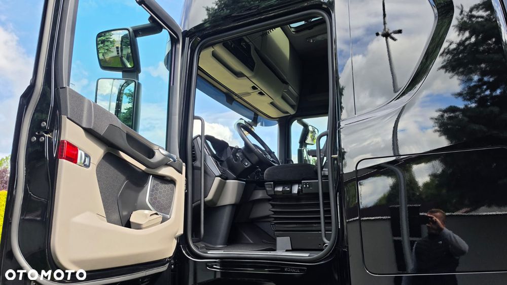 Scania SCANIA///S500///2022///LOW DECK///MEGA///RETARDER/// NOWE OPONY///FULL LED///ALUFELGI///ZABUDOWY MIĘDZYOSIOWE///KLIMATYZACJA POSTOJOWA///WAGA///STAN BARDZO DOBRY - 23