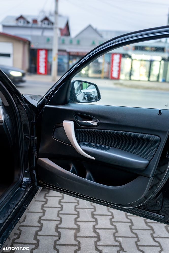 BMW Seria 1 116d EfficientDynamics Edition Sport Line - 9