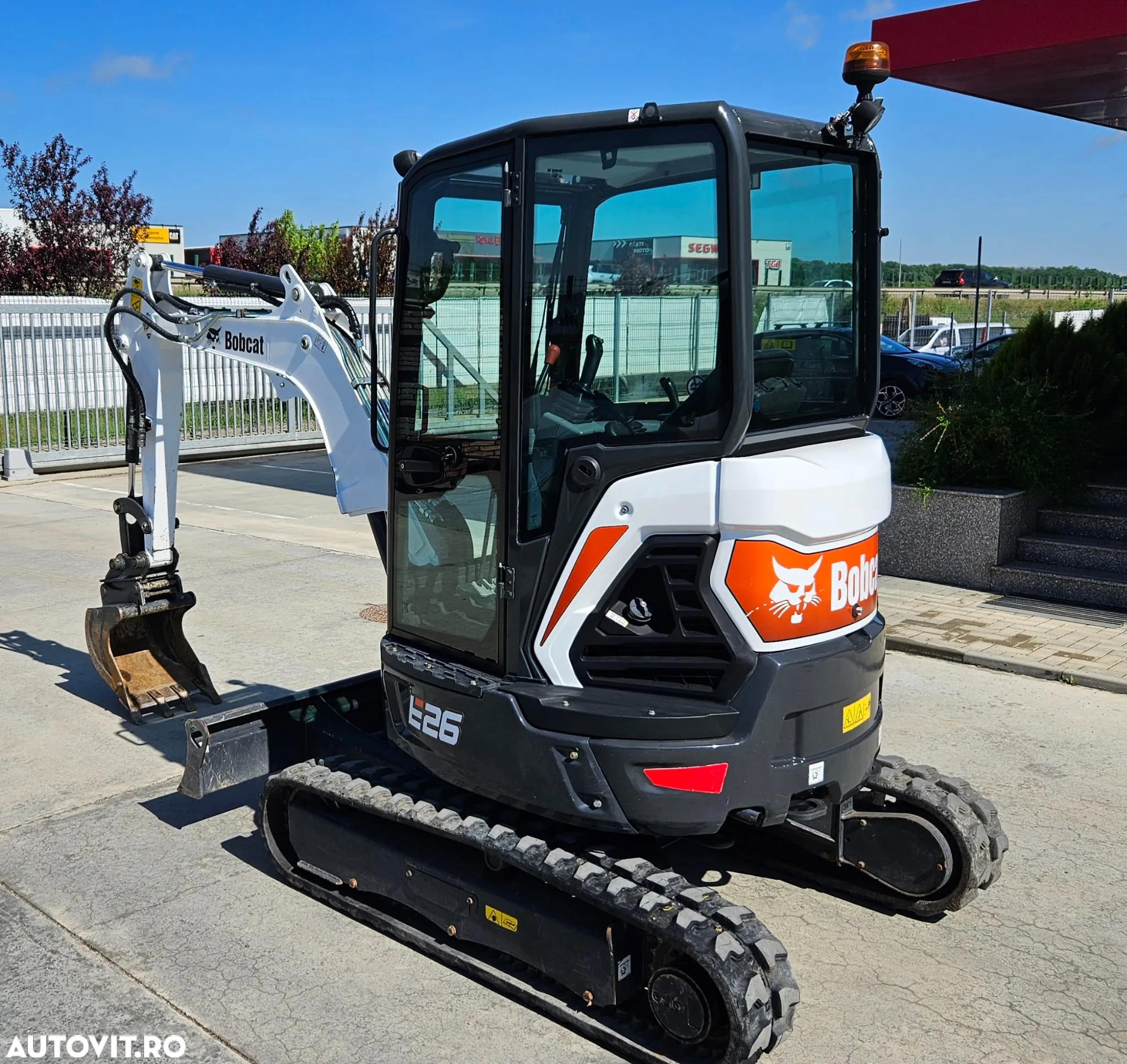 Bobcat E26 - 4