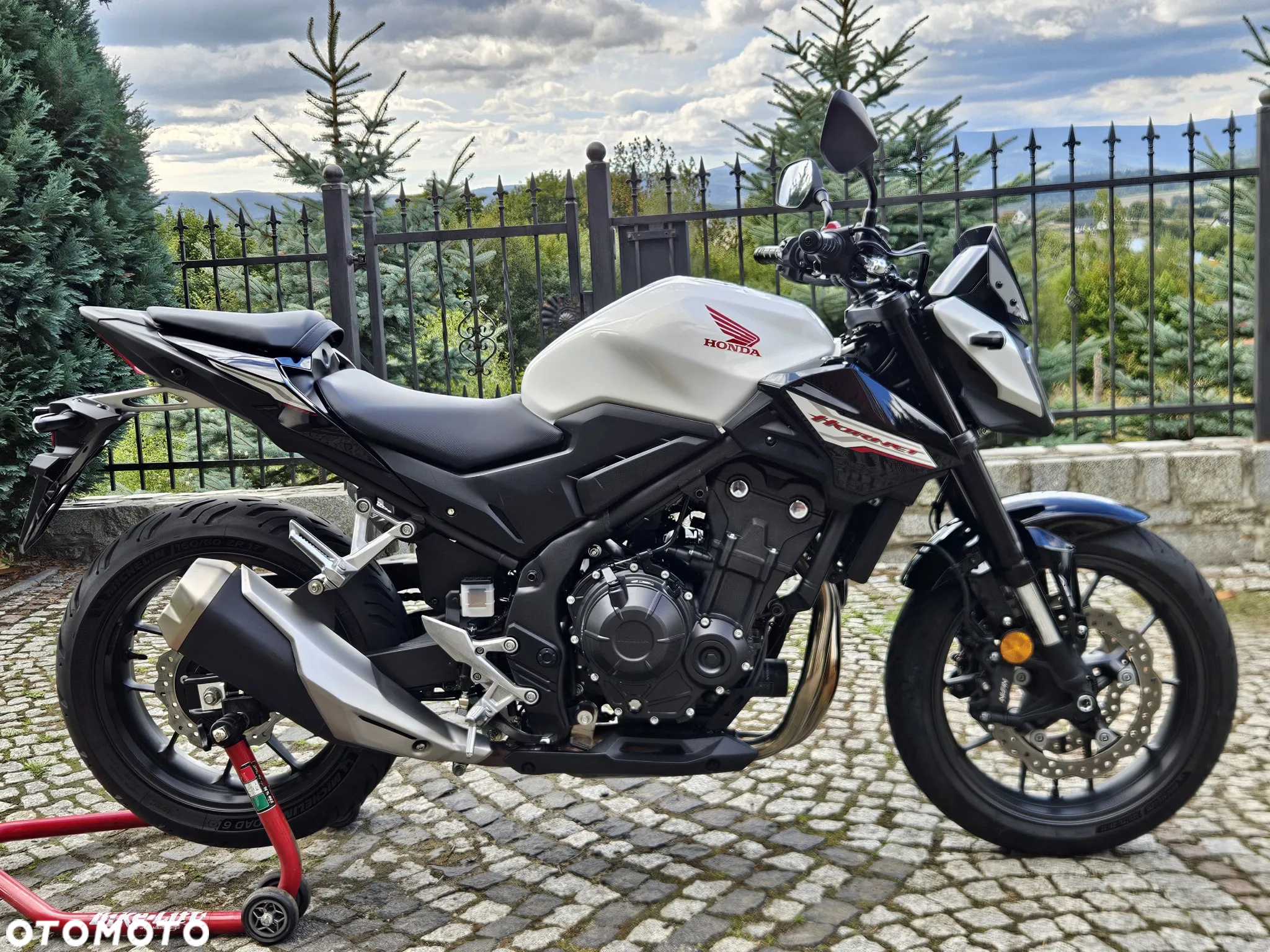 Honda CB - 3