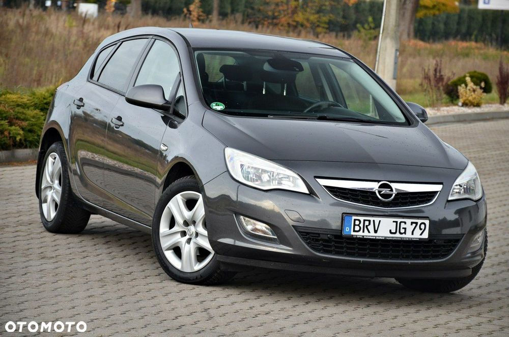 Opel Astra - 2