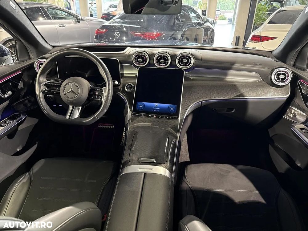 Mercedes-Benz GLC 300 4MATIC MHEV - 33