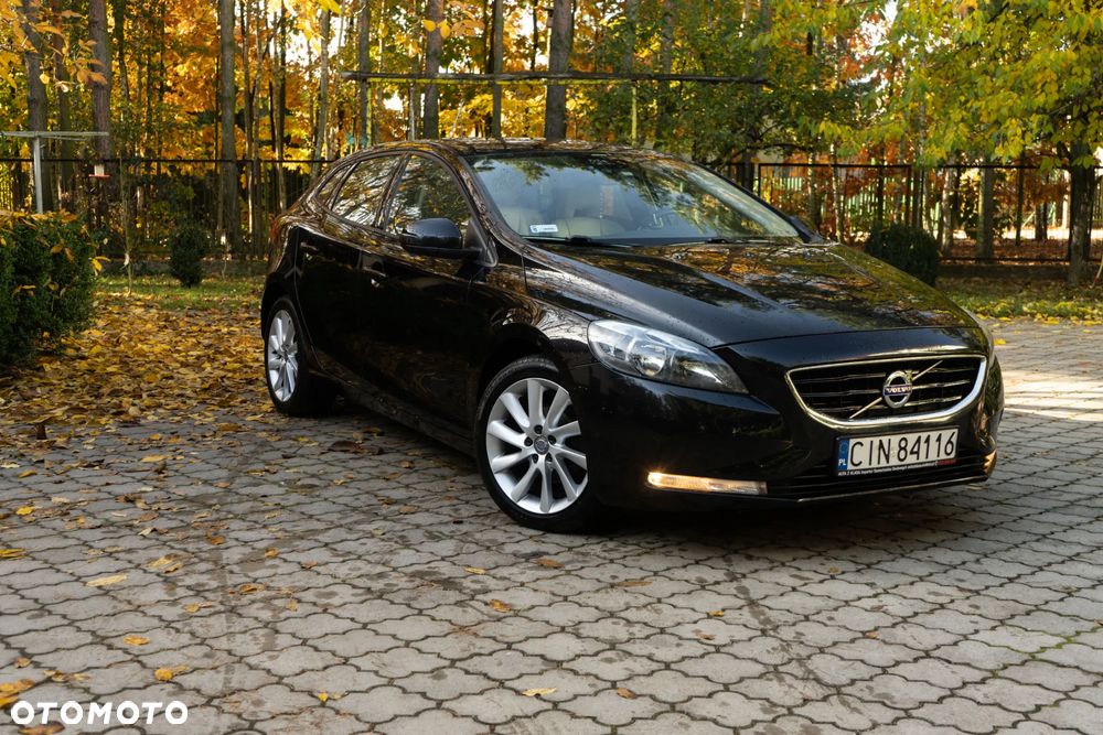 Volvo V40 2012 photo 3
