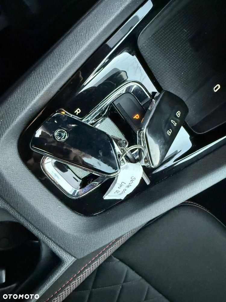 Skoda Octavia 2.0 TSI RS DSG - 29