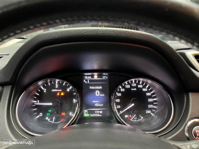 Nissan Qashqai 1.6 dCi Tekna Premium Pele Preta Xtronic - 14