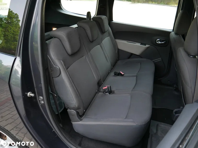 Dacia Lodgy 1.6 Laureate - 24
