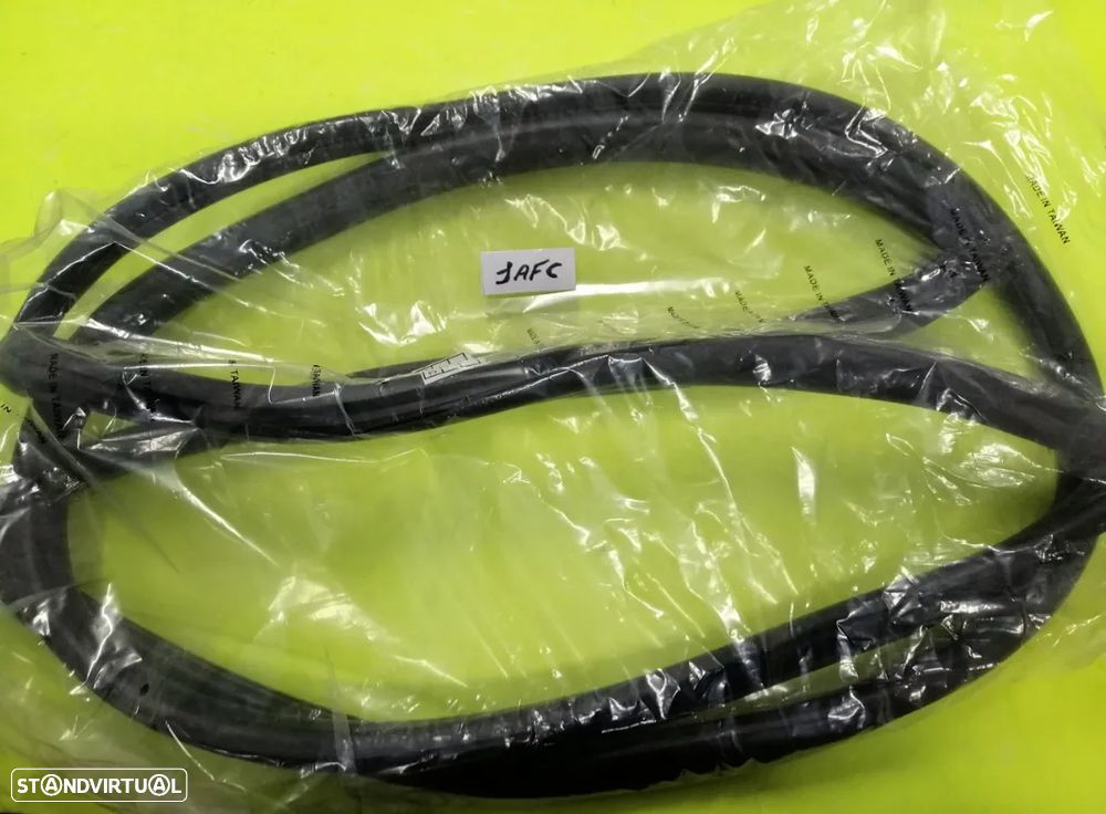 Borracha do vidro para brisas Toyota Hiace LH20 e LH11 5612195A00 56121-95A00 - 1