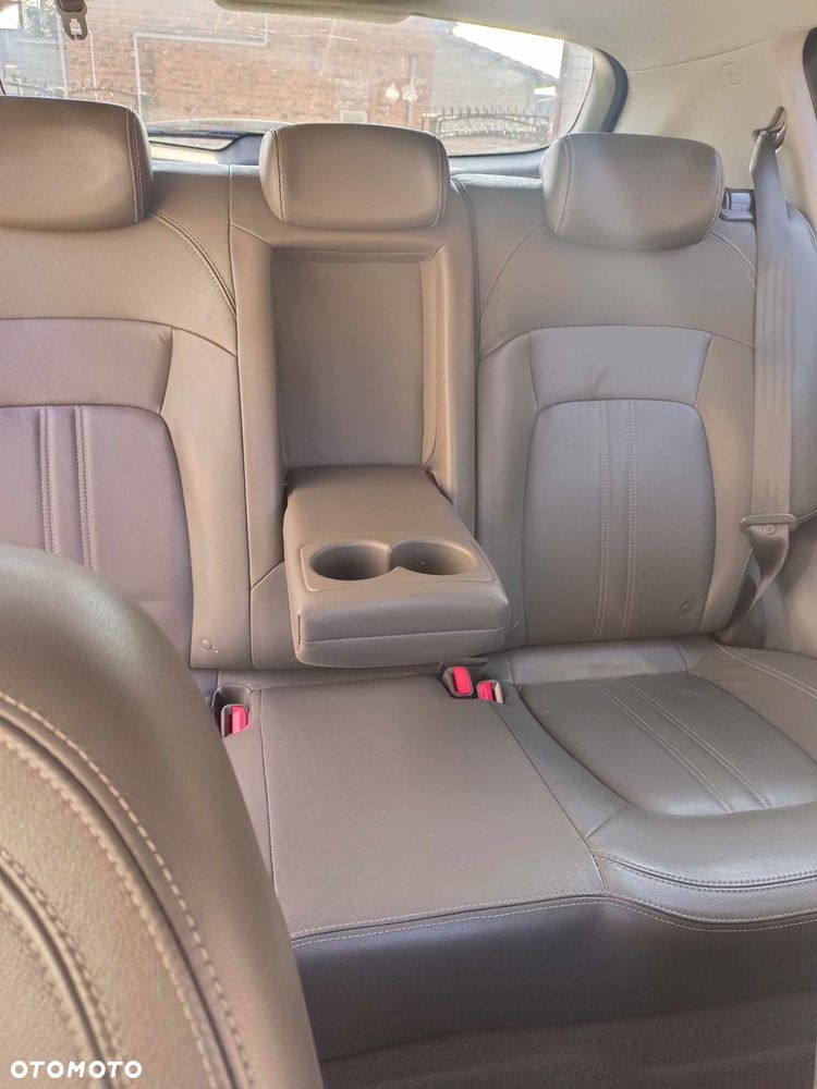 Kia Sportage 1.7 CRDI XL 2WD - 4