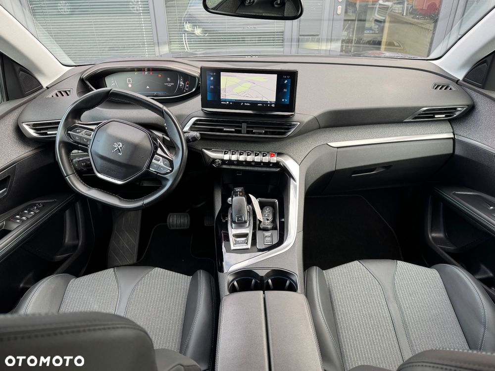 Peugeot 5008 - 23