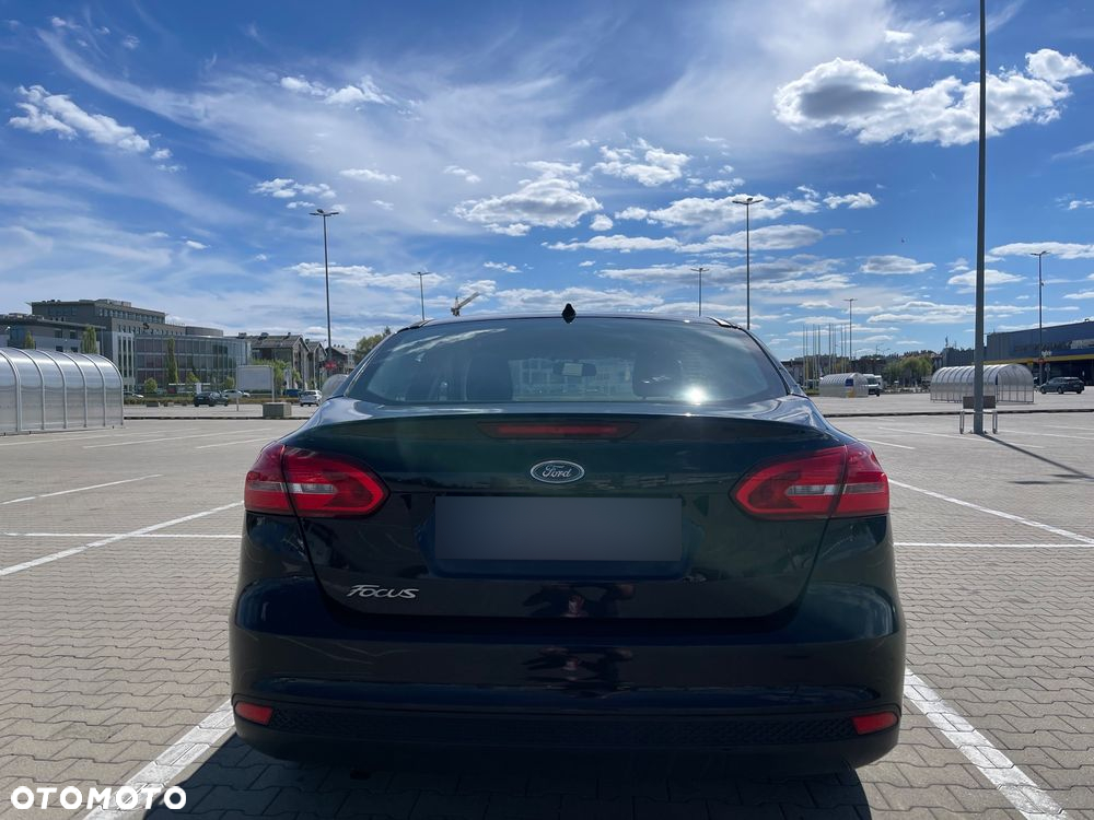 Ford Focus 1.6 Trend - 6