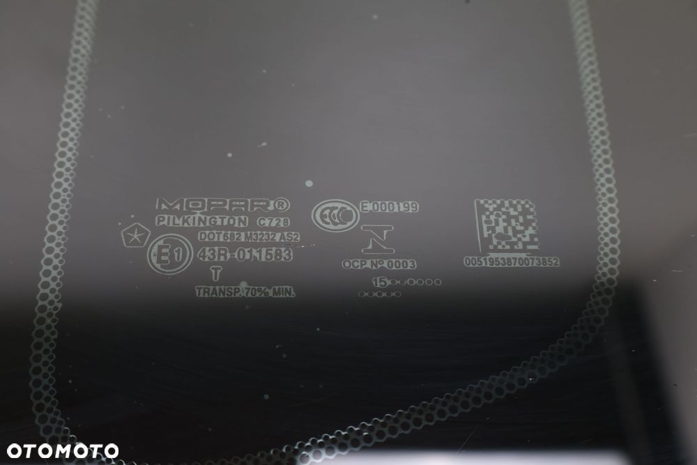 JEEP RENEGADE SZYBA KROSERYJNA LEWA 51953870 - 4
